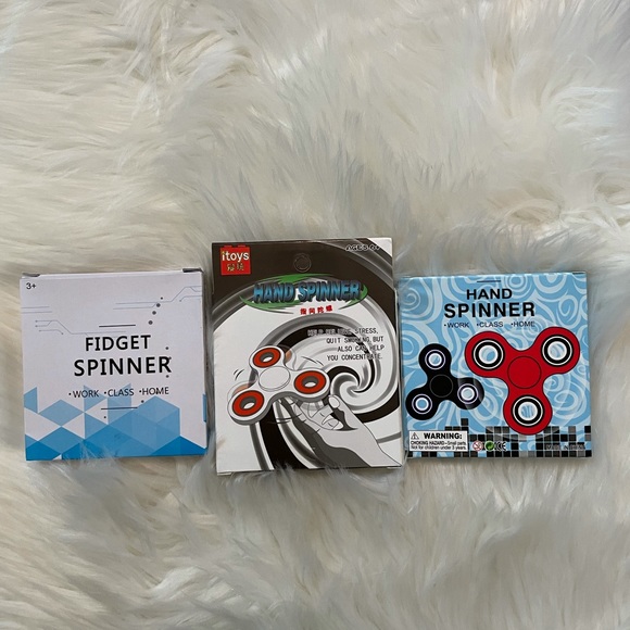 Pack of 3 Fidget Spinners Yellow, White and Black - Picture 5 of 6